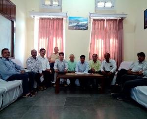 आराजपत्रित कर्मचारी महासंघ ने घुमारवीं के रोगी कल्याण समिति सचिव को दी चेतावनी 