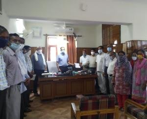 demands-for-eviction-of-rogi-kalyan-samitis-head