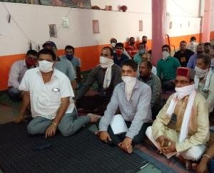 Meeting-of-truck-operators-in-darlaghat