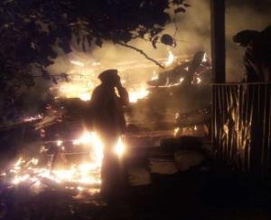 double-storied-house-caught-fire-in-chidgaon