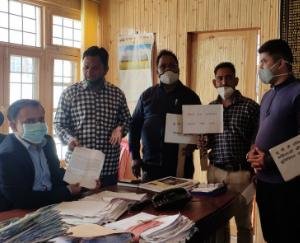 Social-organizations-protest-against-Hathras-rape-case-in-Rohru