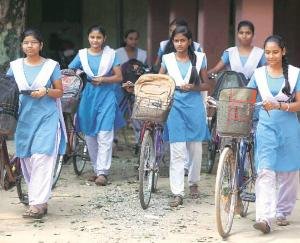 राज्य सरकार बालिकाओं के कल्याण और विकास के लिए प्रतिबद्धः मुख्यमंत्री
