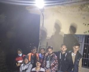 Nehru-youth-club-installed-street-lights-in-village-Manalog-Barog