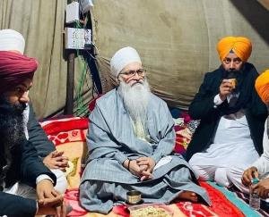 farmers-protest-sant-baba-ram-singh-commits-suicide