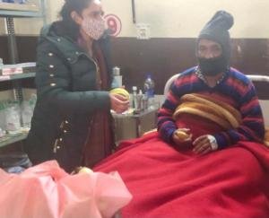 Aarti-Sharma-donated-51-blankets-to-covid-Care-Center