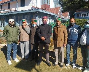 Delegation-of-seven-panchayats-of-Saraj-region-met-Vikramaditya-Singh