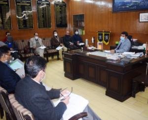 DC-Shimla-held-review-meeting-of-various-schemes