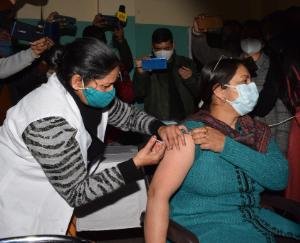 Today 62 registered medical personnel were vaccinated.