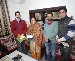 राममंदिर निर्माण के लिए हमीरपुर कृष्ण नगर वार्ड नंबर 1 से 3,50 हजार रुपये भेजे