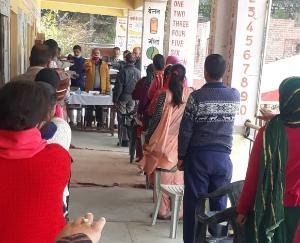 राजकीय उच्च विद्यालय कराड़ाघाट में शिक्षा संवाद का आयोजन