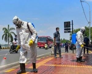 The danger of corona rising in the country, night curfew in many states including Maharashtra, Punjab, schools and colleges closed