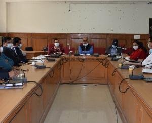 Review meeting regarding Kovid-19 held in Solan