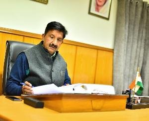 MLA Mukesh Agnihotri surrounded BJP on the issue of inflation